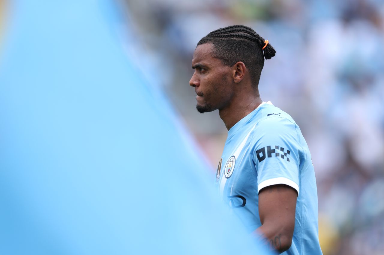 Inter Milan Secures Akanji: Swiss Defender Joins on Loan